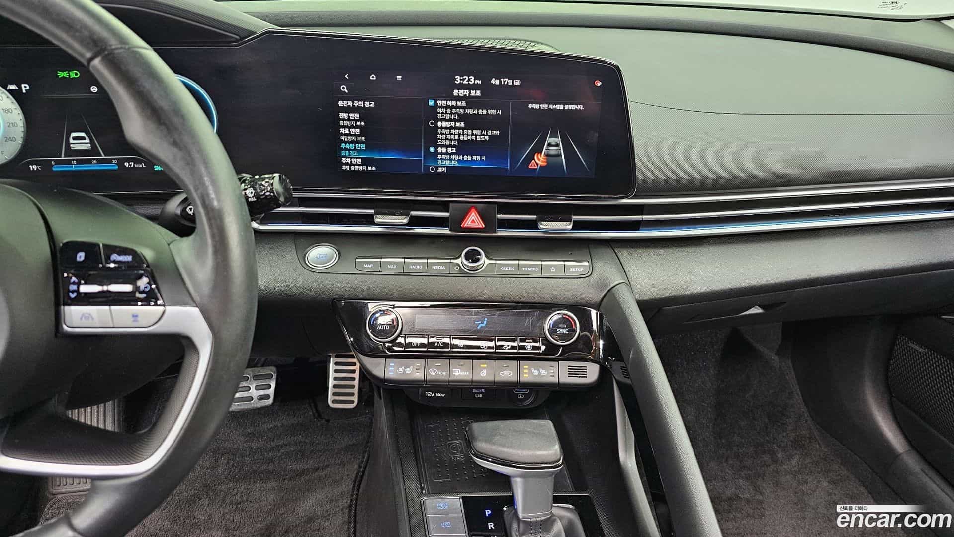 AVANTE Hyundai 2020.5-OPTION-018