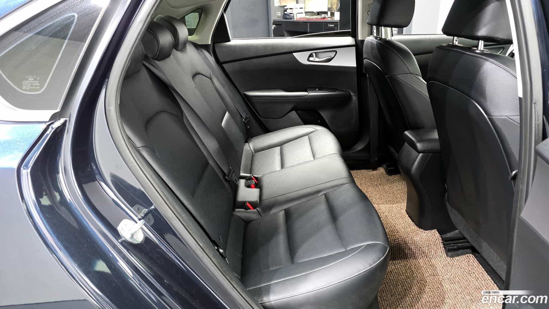 K3 Kia 2021.6-OPTION-016