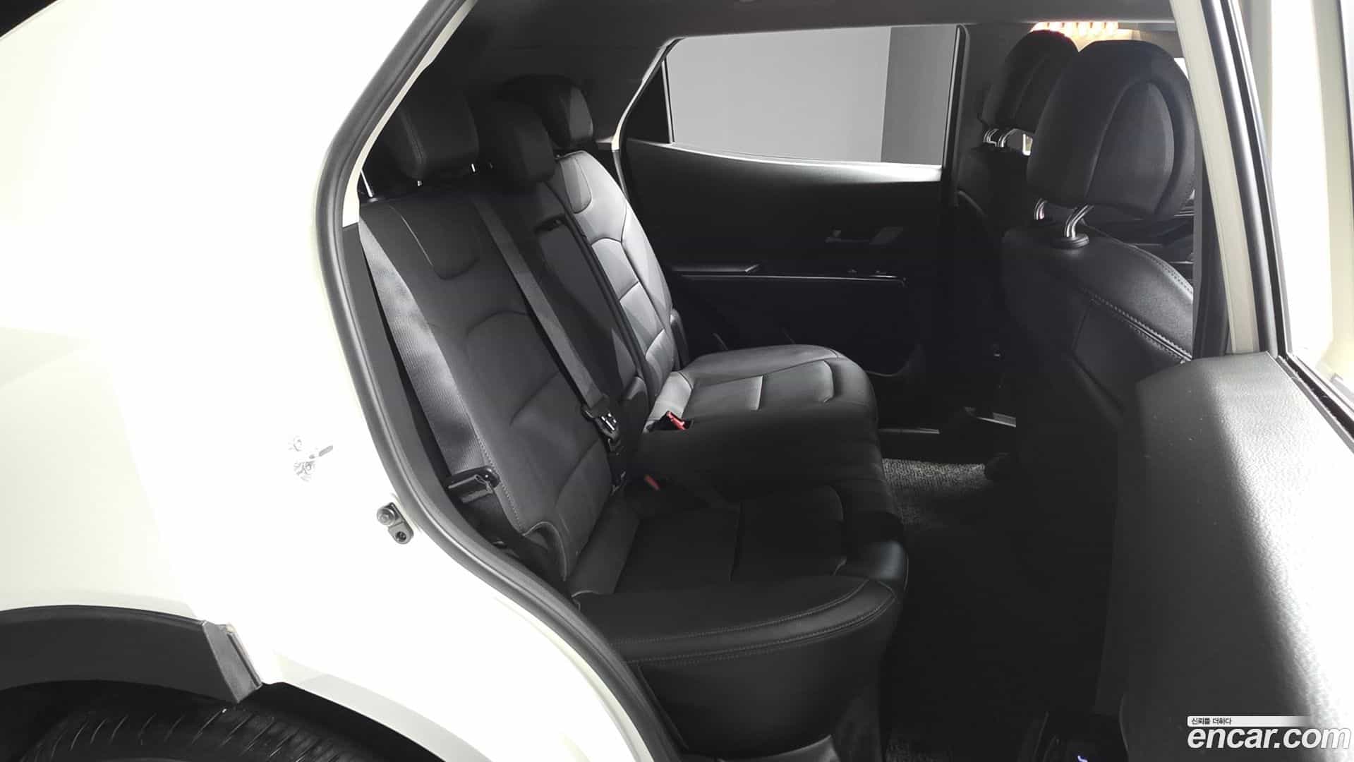 KORANDO KG Mobility 2020.9-OPTION-016
