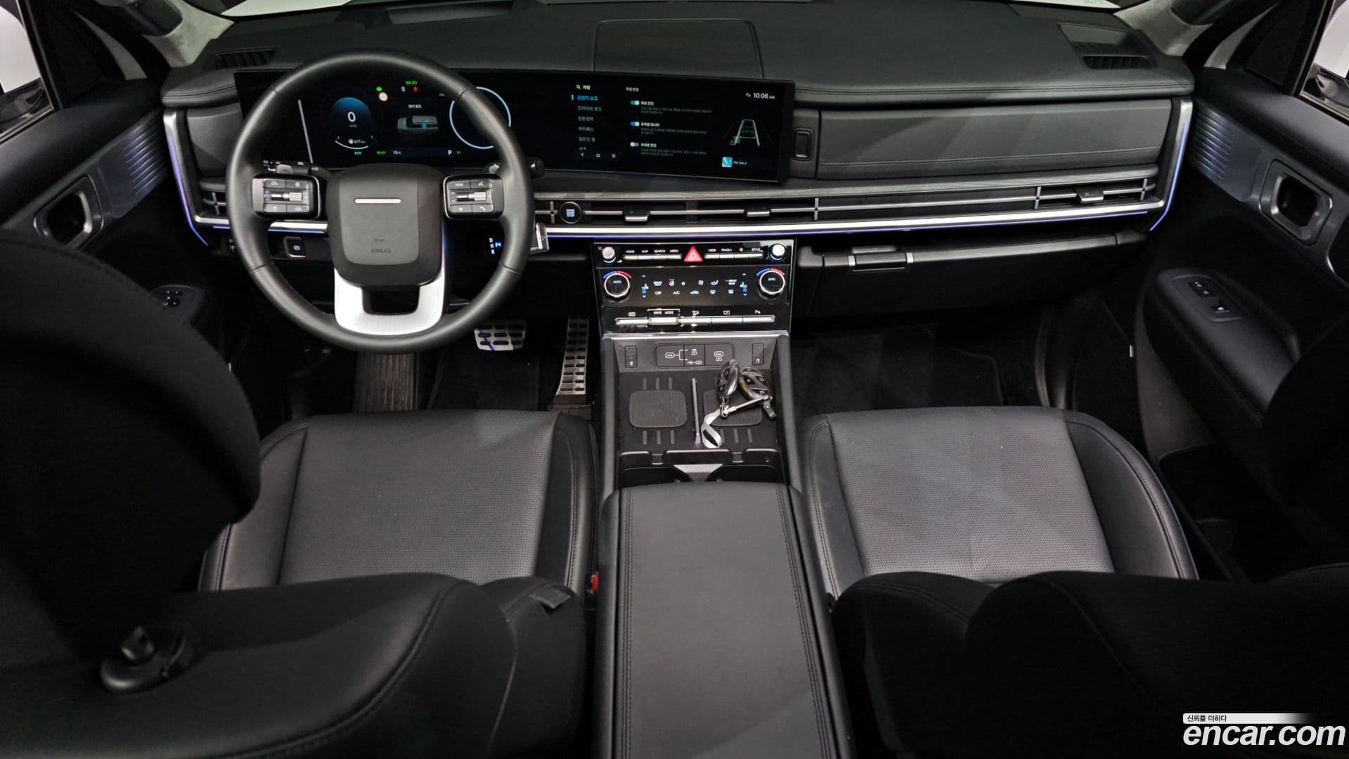 Main__Slider__Photo:Santafe Hyundai 2023.10-6