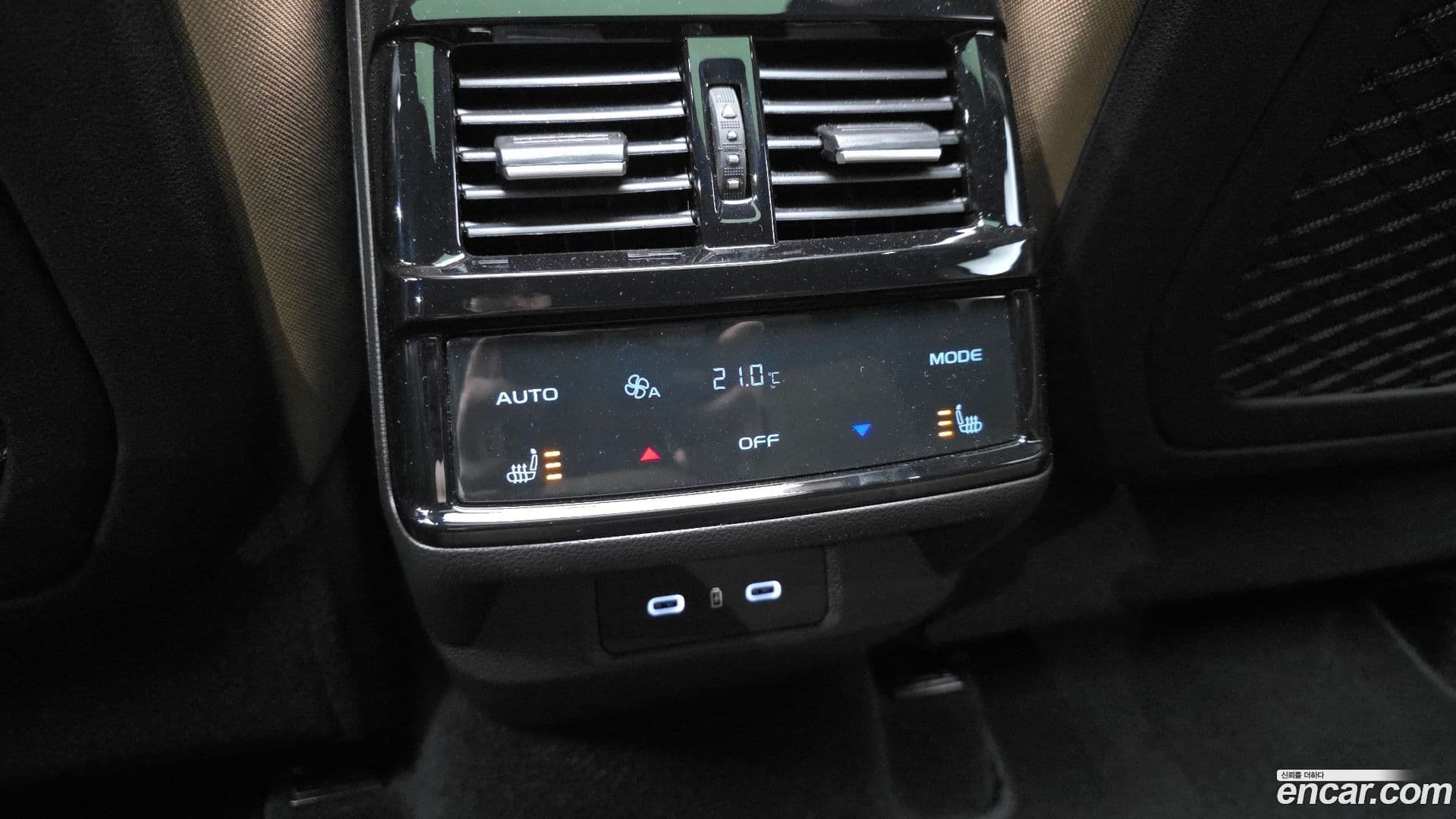 Main__Slider__Photo:Grand Koleos Renault Korea 2026.2-19