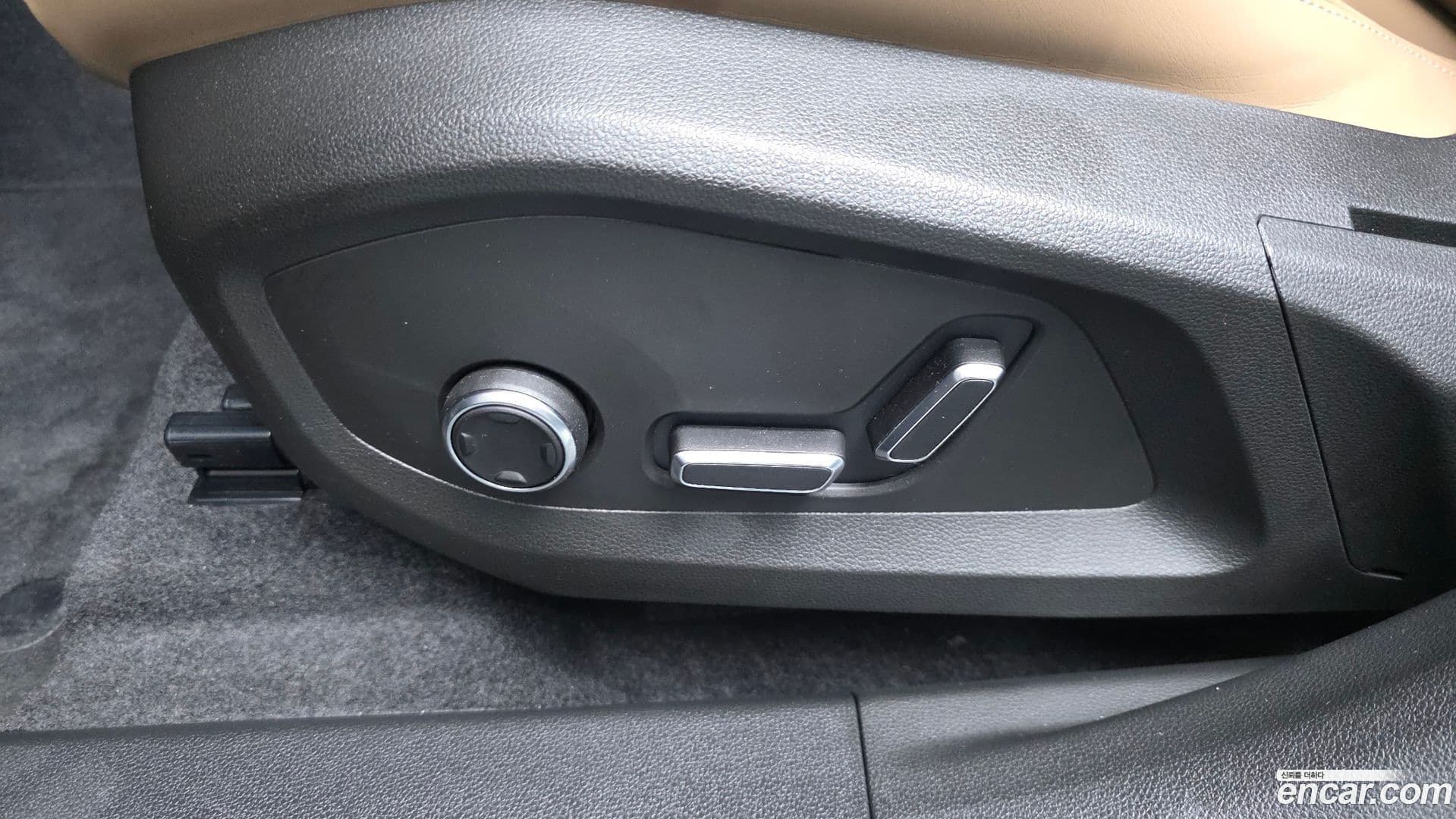Main__Slider__Photo:Grand Koleos Renault Korea 2026.2-32