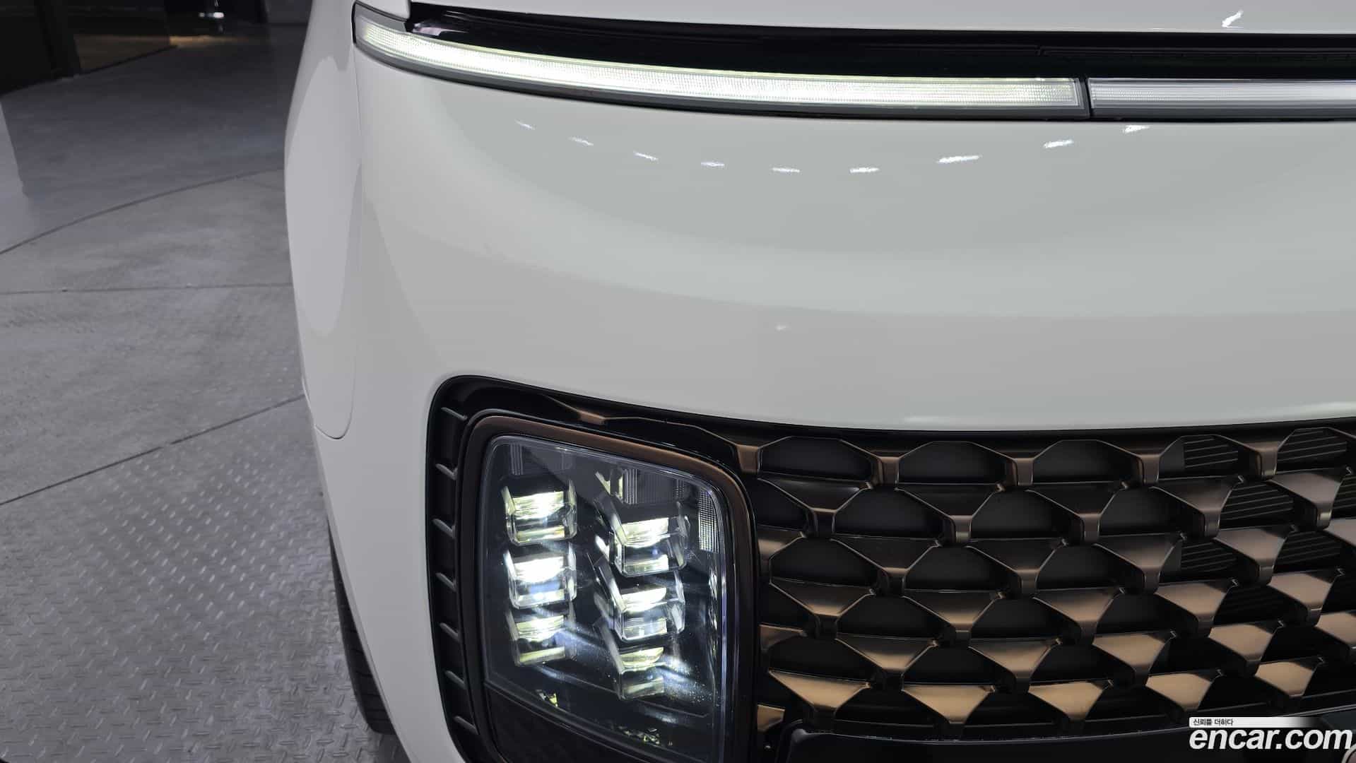 Staria Hyundai 2024.3-OUTER-032
