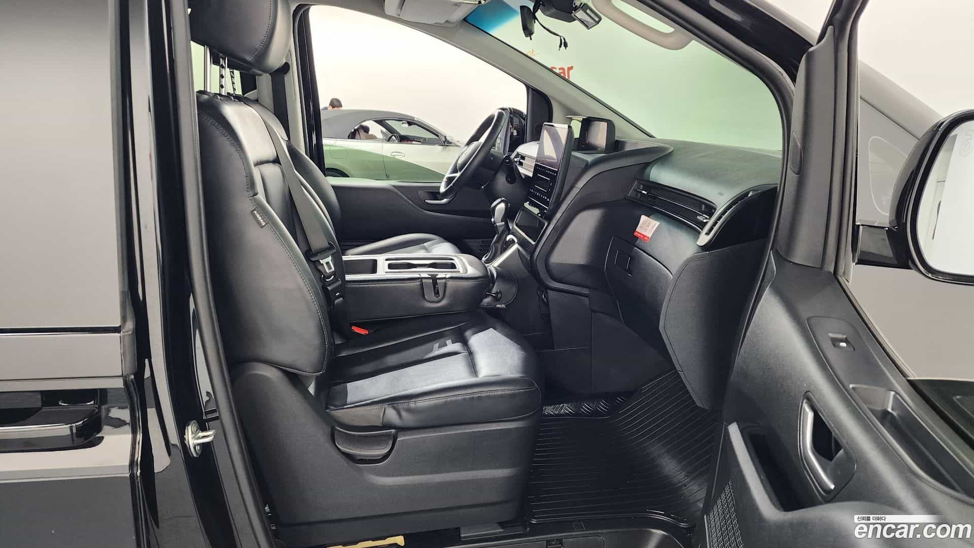 Staria Hyundai 2023.3-INNER-036