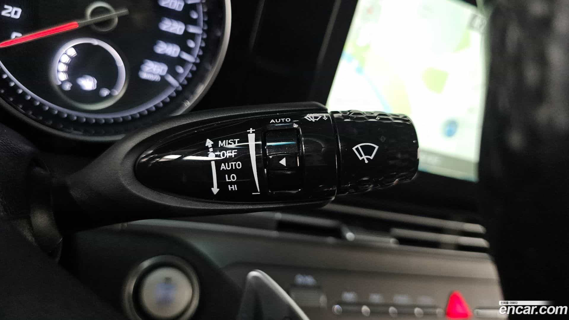 Grandeur Hyundai 2022.1-OPTION-021