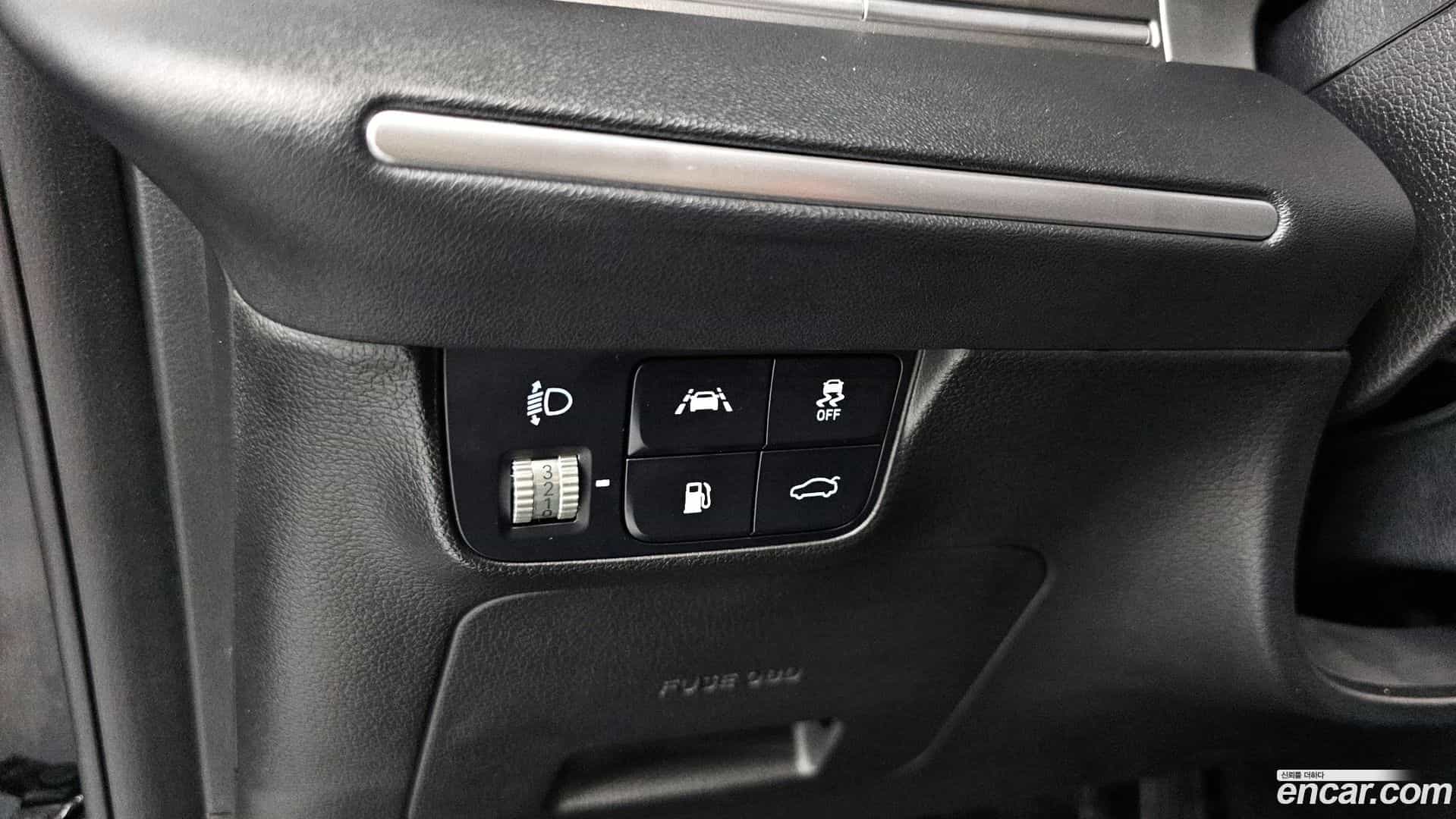 Grandeur Hyundai 2022.1-OPTION-040
