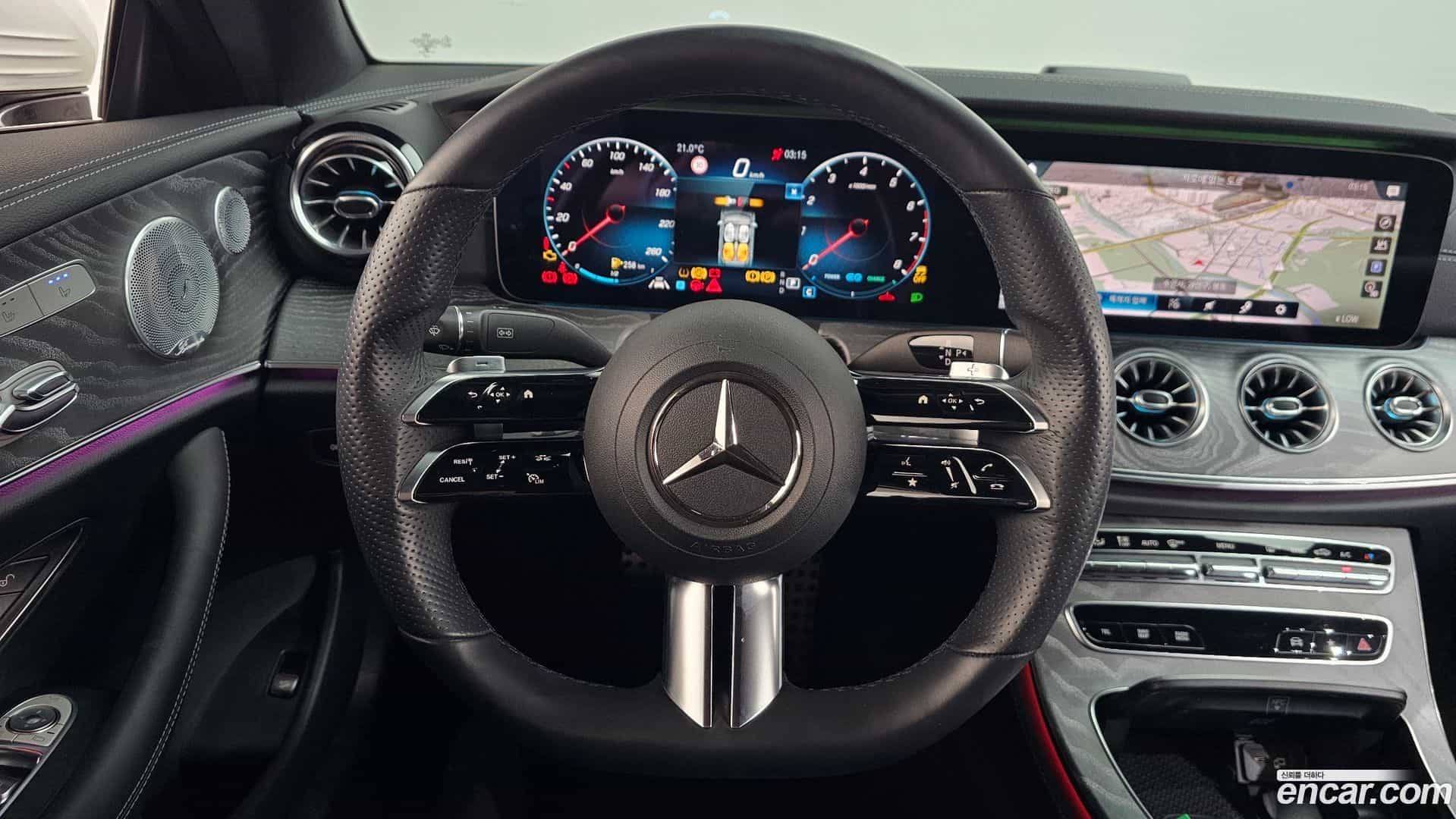 E-Class Mercedes-Benz 2021.4-OPTION-016