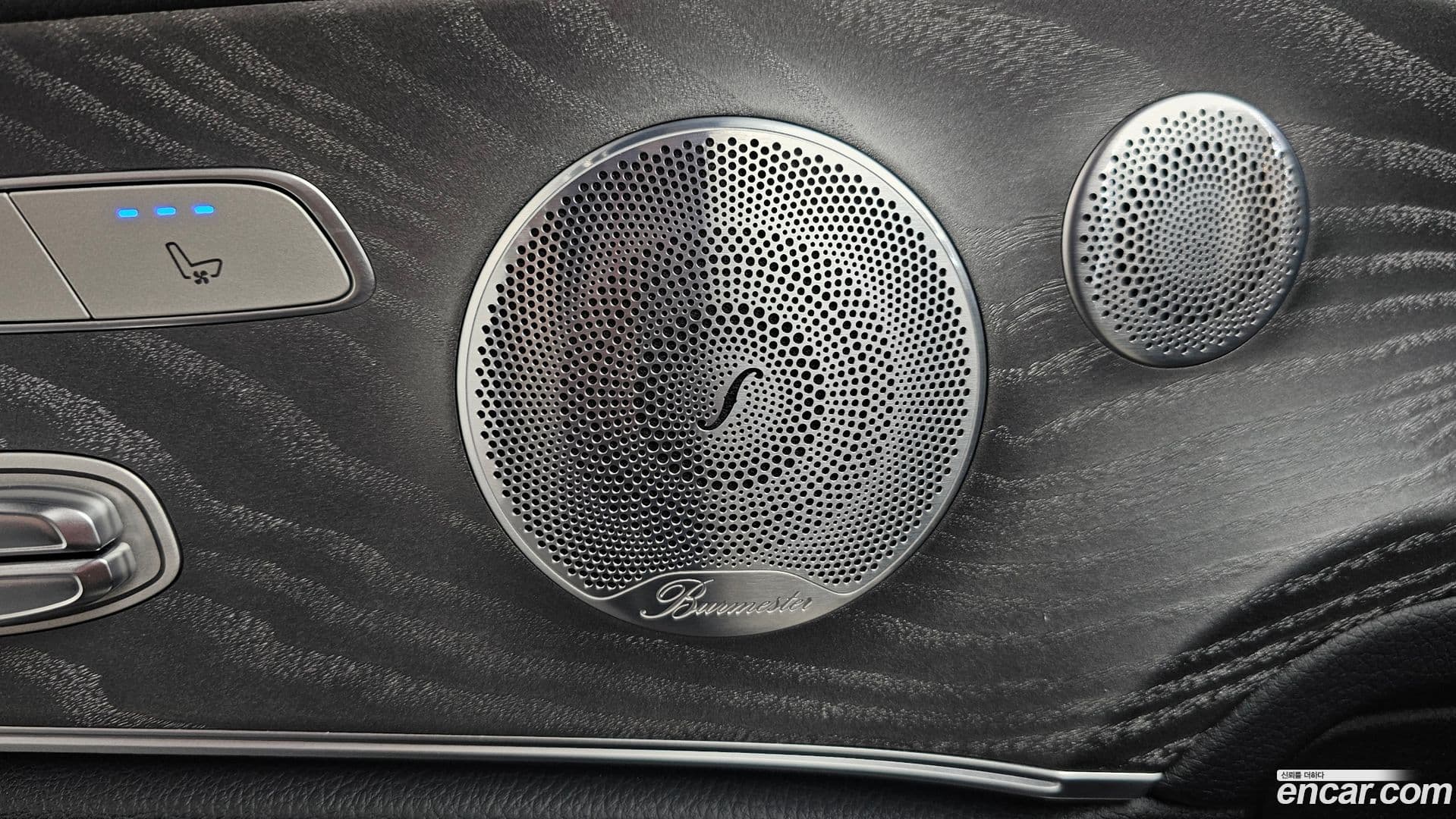 Main__Slider__Photo:E-Class Mercedes-Benz 2021.4-36
