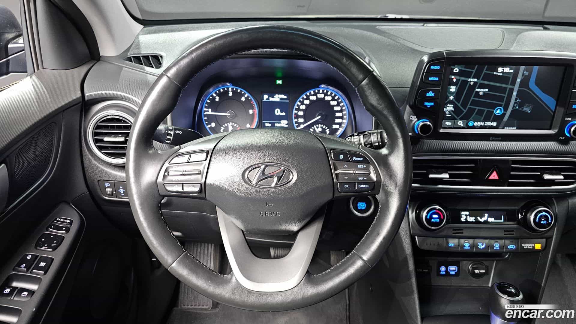 Kona Hyundai 2017.10-OPTION-016