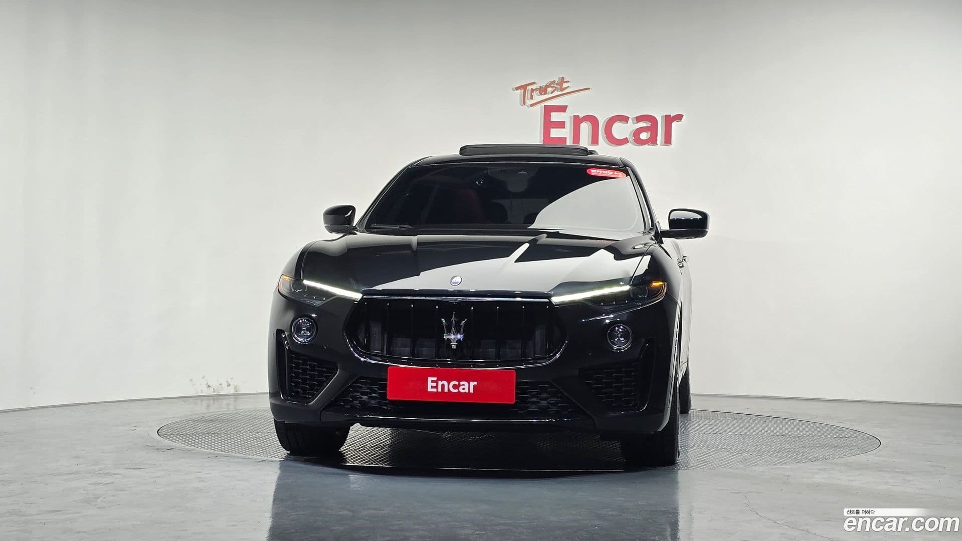 Main__Slider__Photo:Levante Maserati 2021.10-2