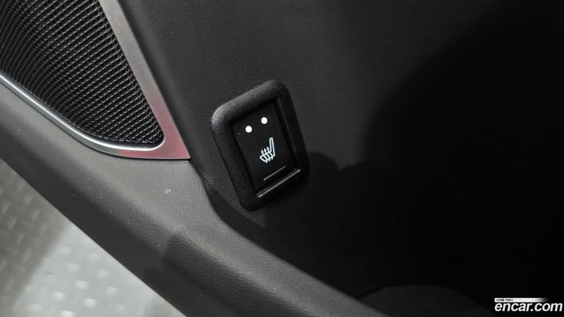 Levante Maserati 2021.10-OPTION-022