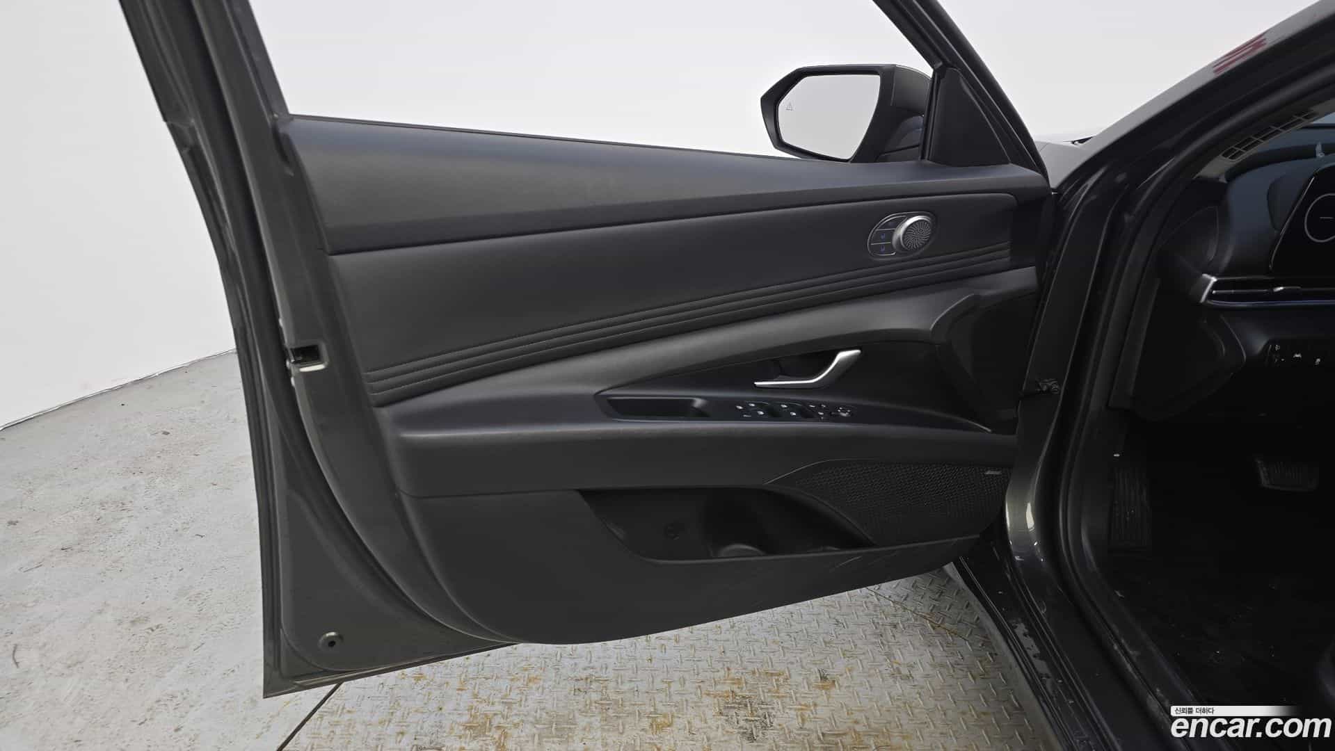 AVANTE Hyundai 2023.2-INNER-034