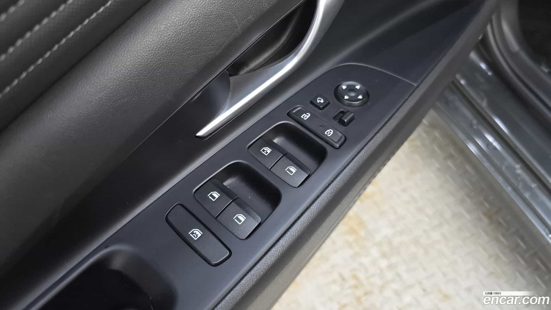 AVANTE Hyundai 2023.2-OPTION-041