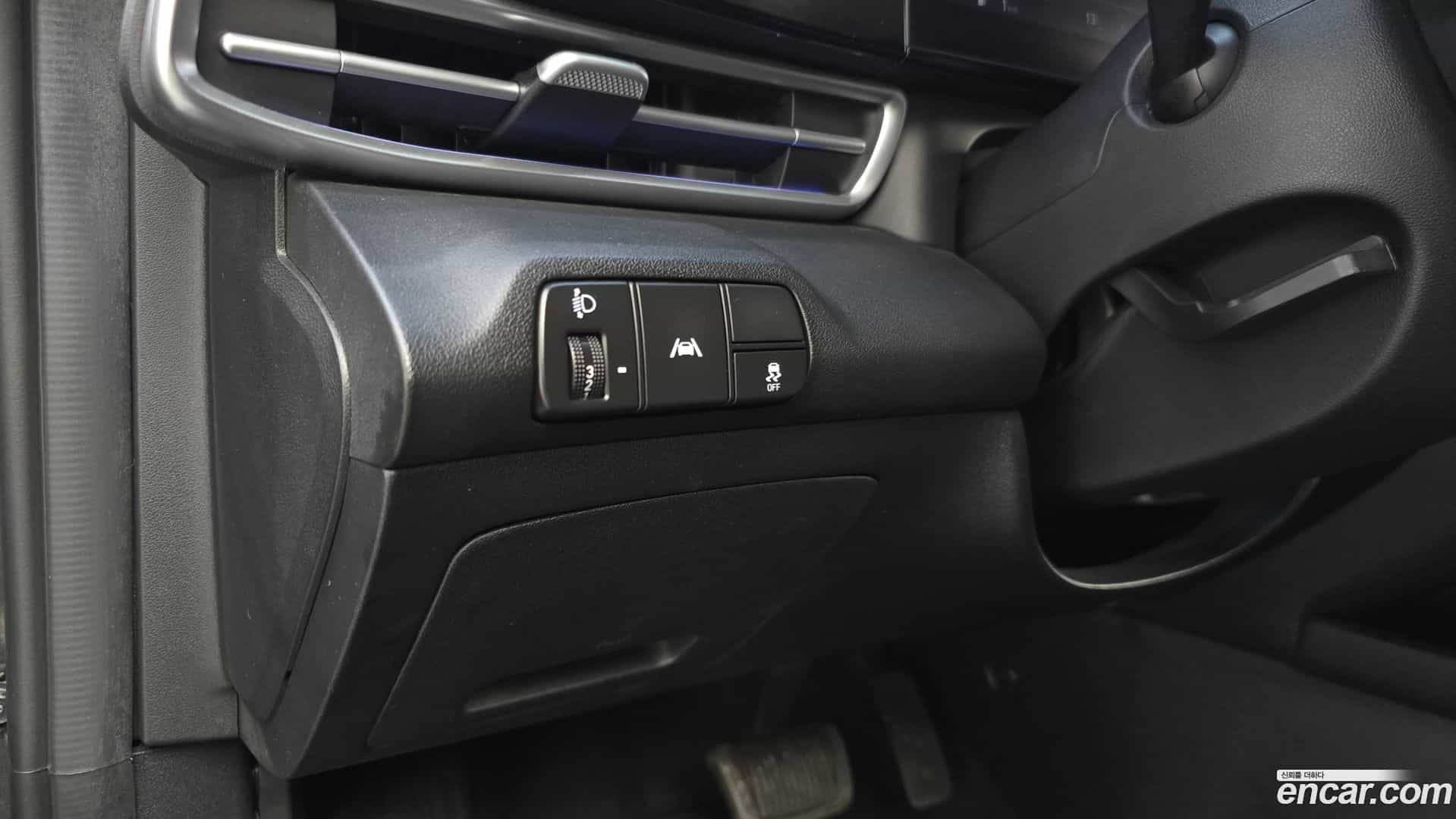 AVANTE Hyundai 2023.2-OPTION-049