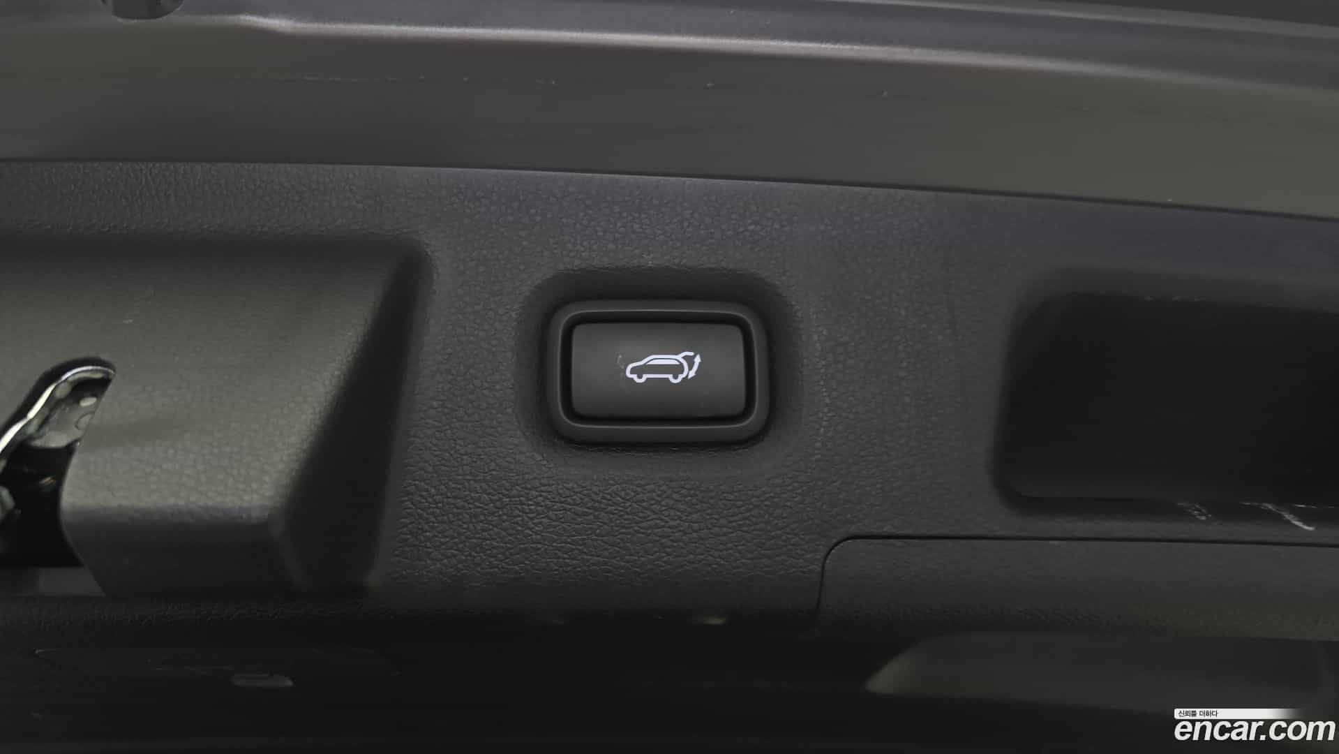 Santafe Hyundai 2023.2-OPTION-024