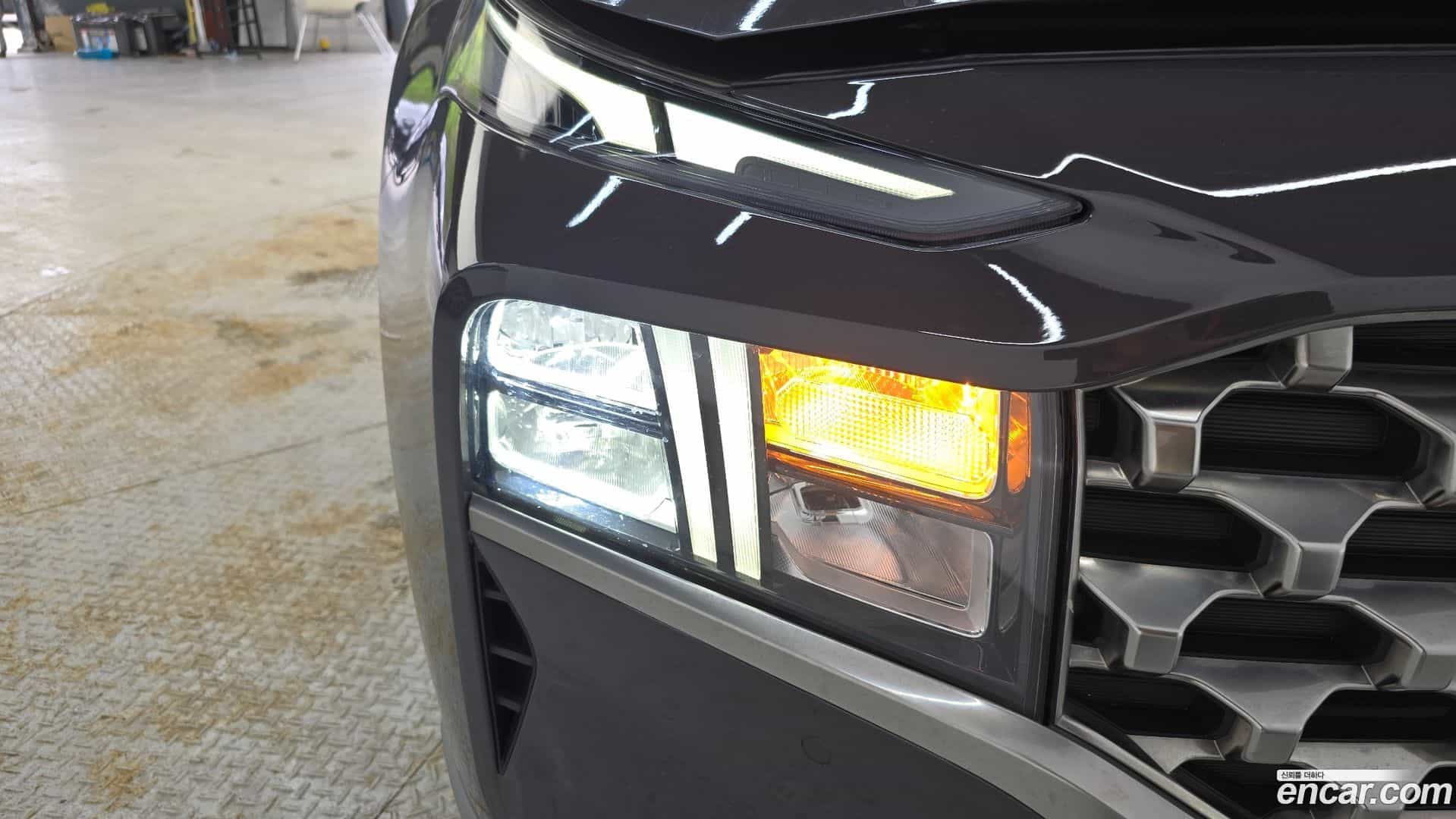 Santafe Hyundai 2023.2-OUTER-032