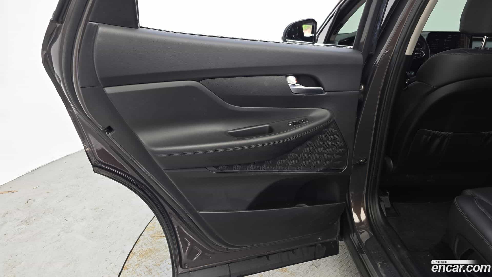 Santafe Hyundai 2023.2-INNER-035