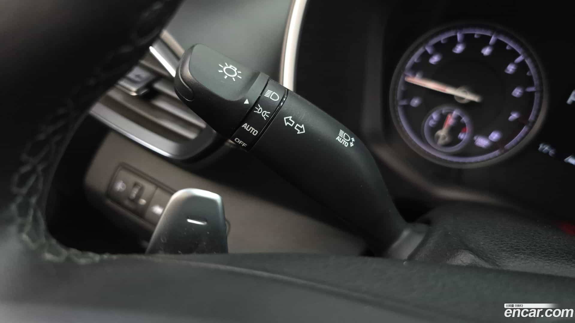 Santafe Hyundai 2023.2-OPTION-042