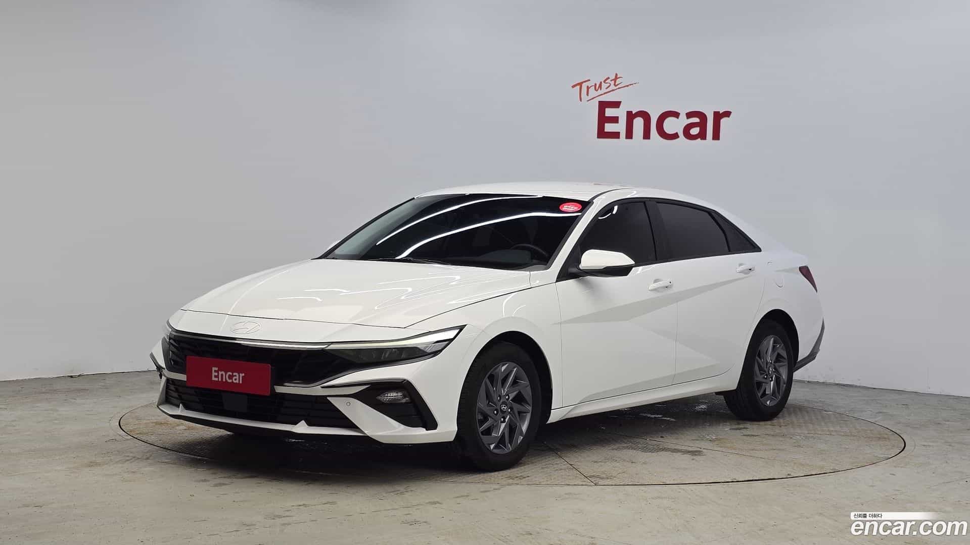 AVANTE Hyundai 2024.0-OUTER-001