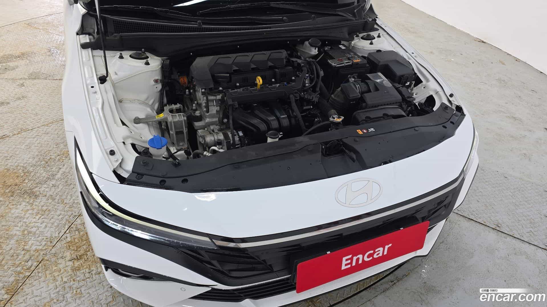 AVANTE Hyundai 2024.0-OUTER-006
