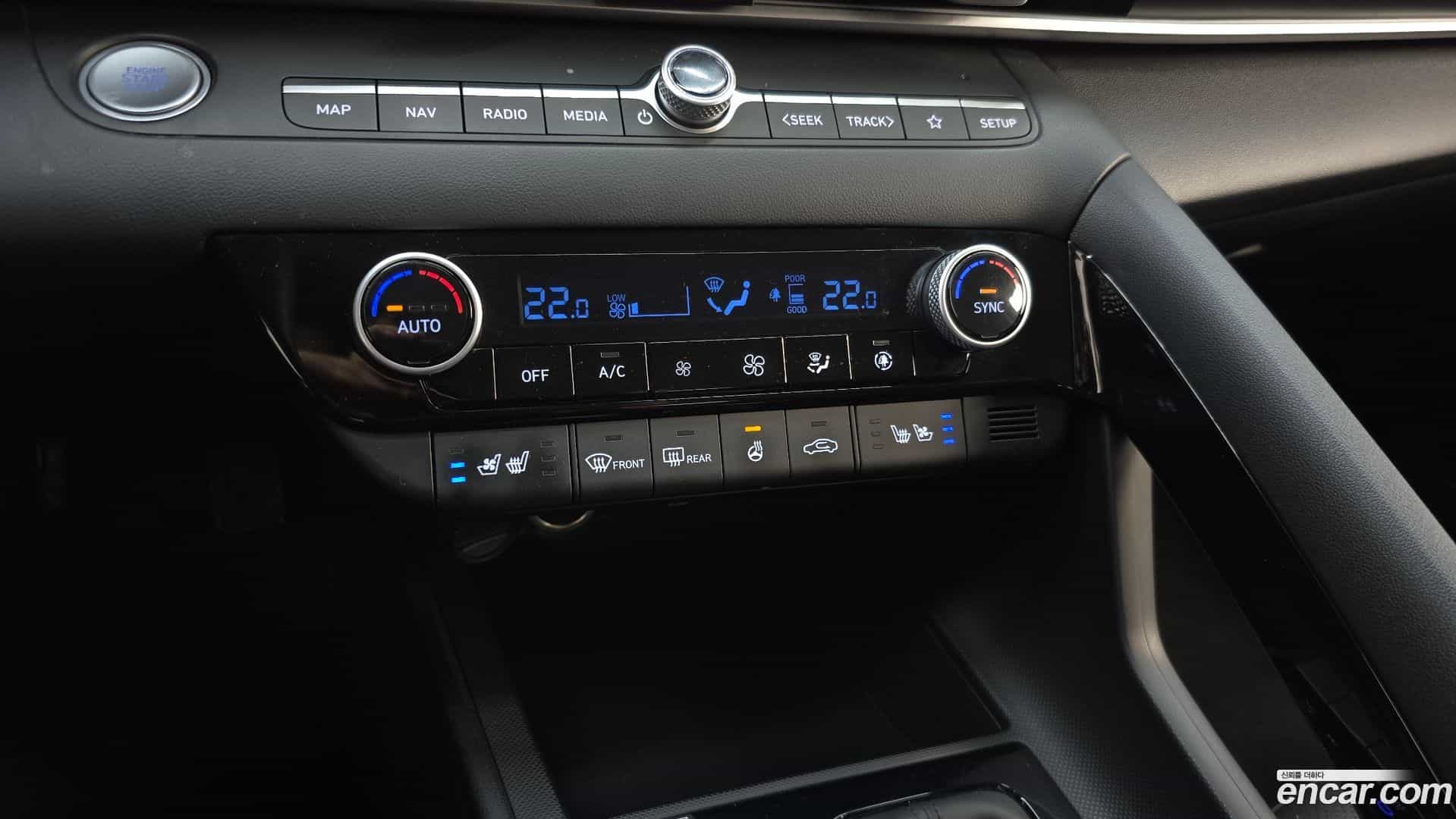 AVANTE Hyundai 2024.0-OPTION-021