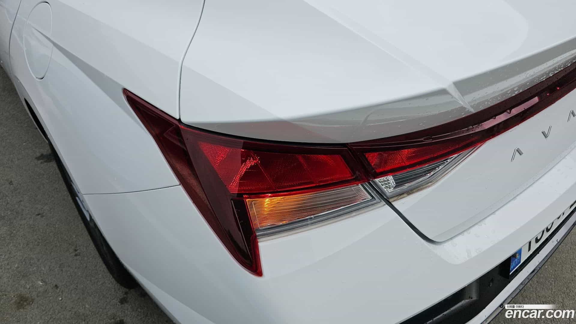AVANTE Hyundai 2024.0-OUTER-033