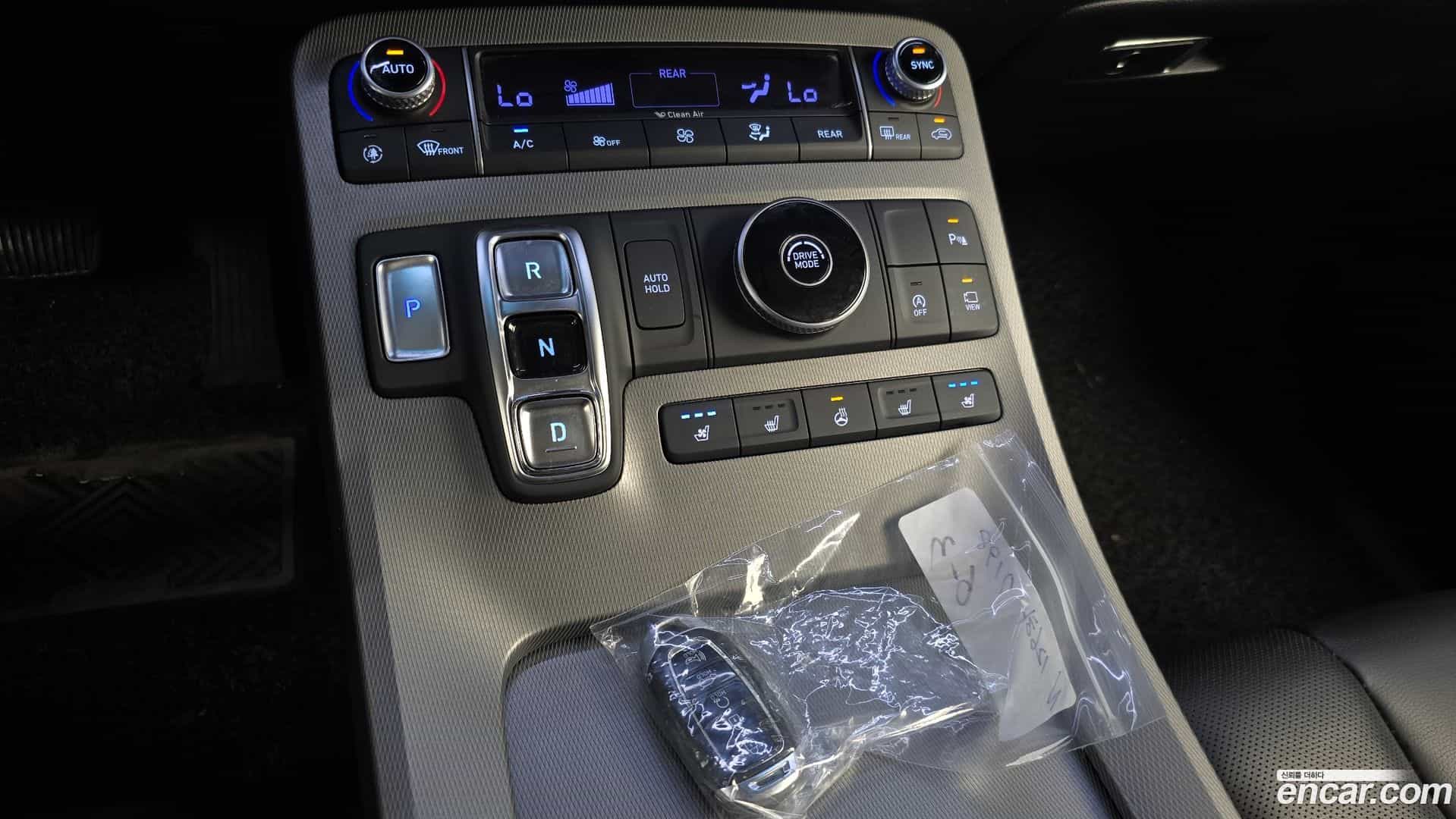 Palisade Hyundai 2022.2-INNER-009