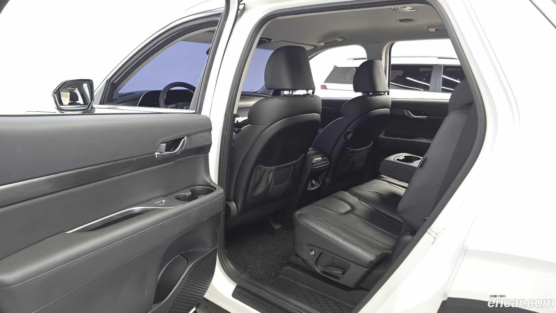 Palisade Hyundai 2022.2-INNER-036