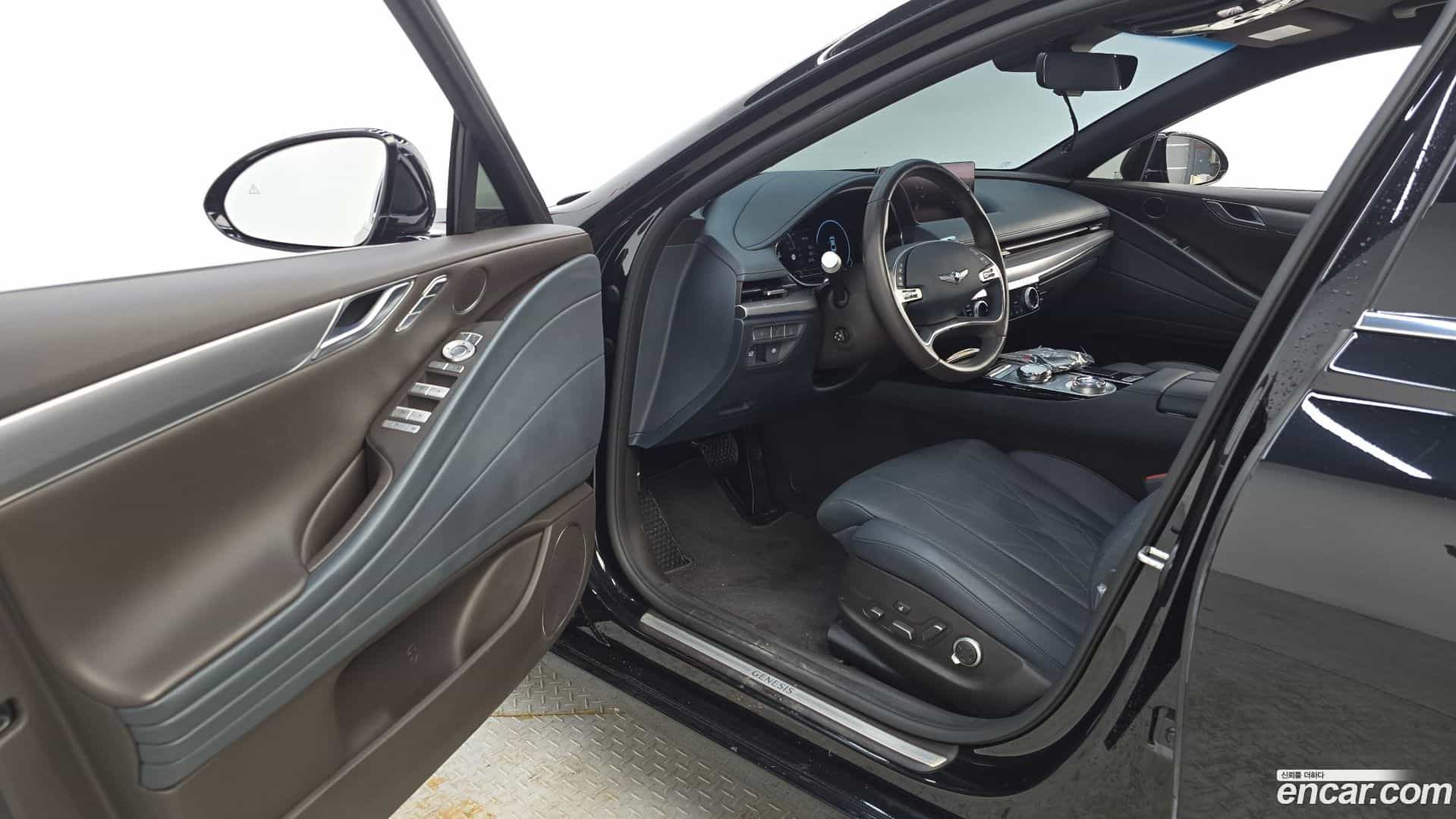 G80 Genesis 2023.4-INNER-010