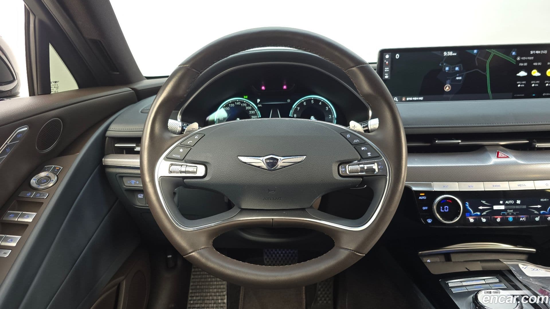 Main__Slider__Photo:G80 Genesis 2023.4-12