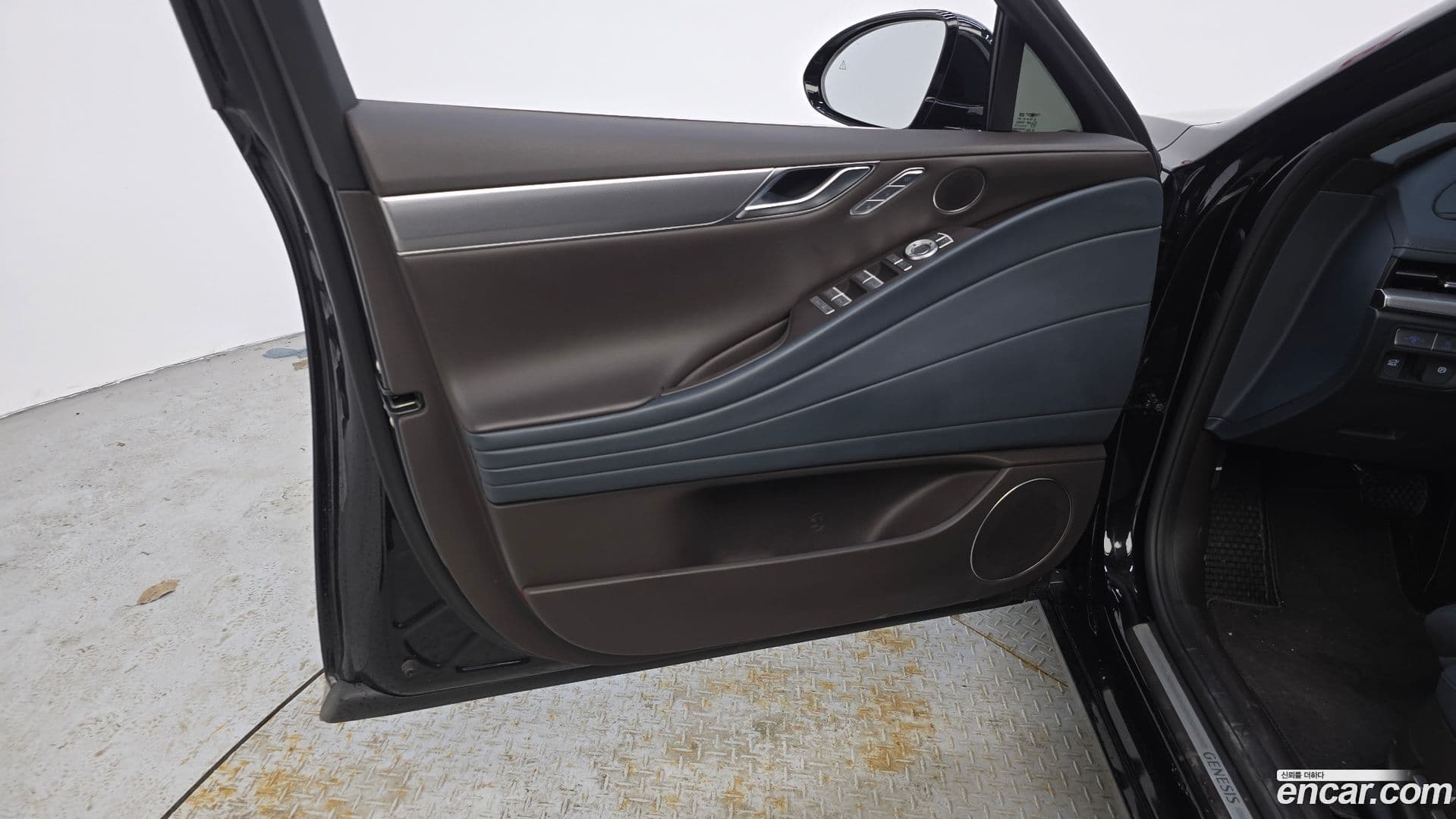 Main__Slider__Photo:G80 Genesis 2023.4-23