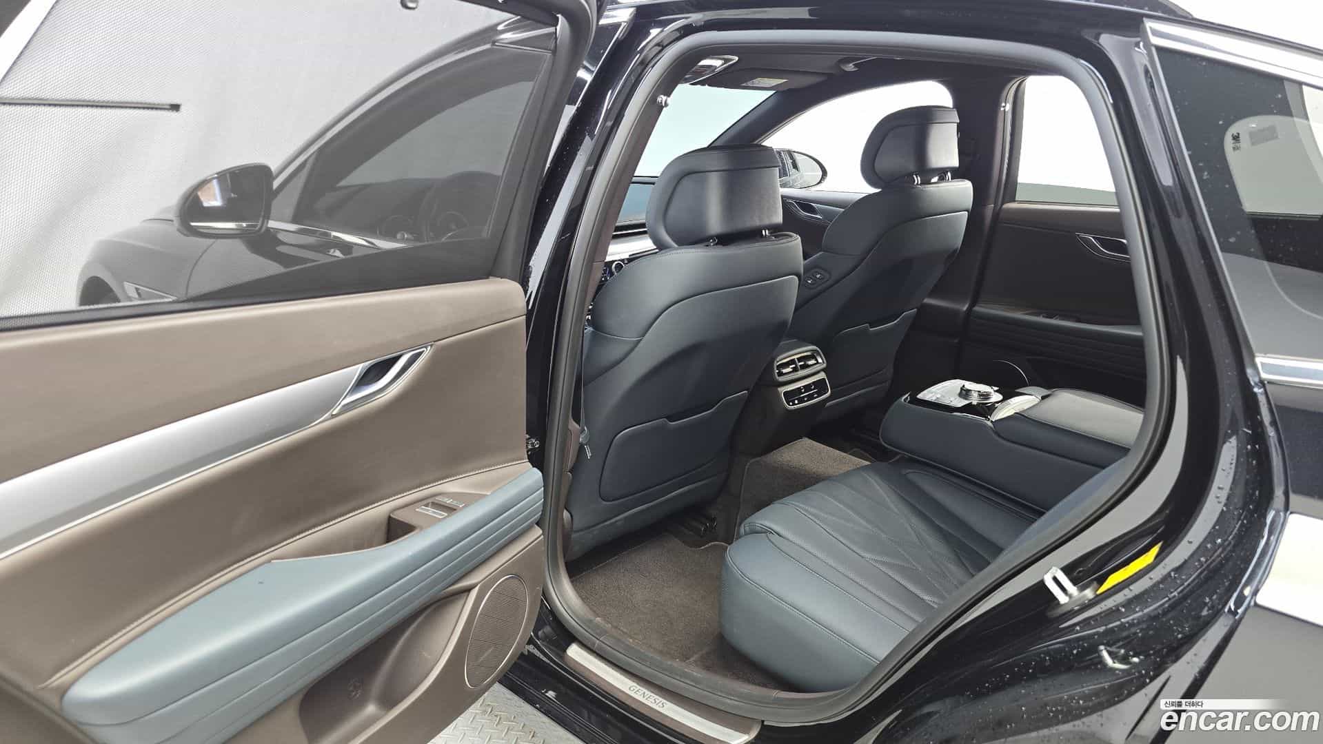 G80 Genesis 2023.4-INNER-036