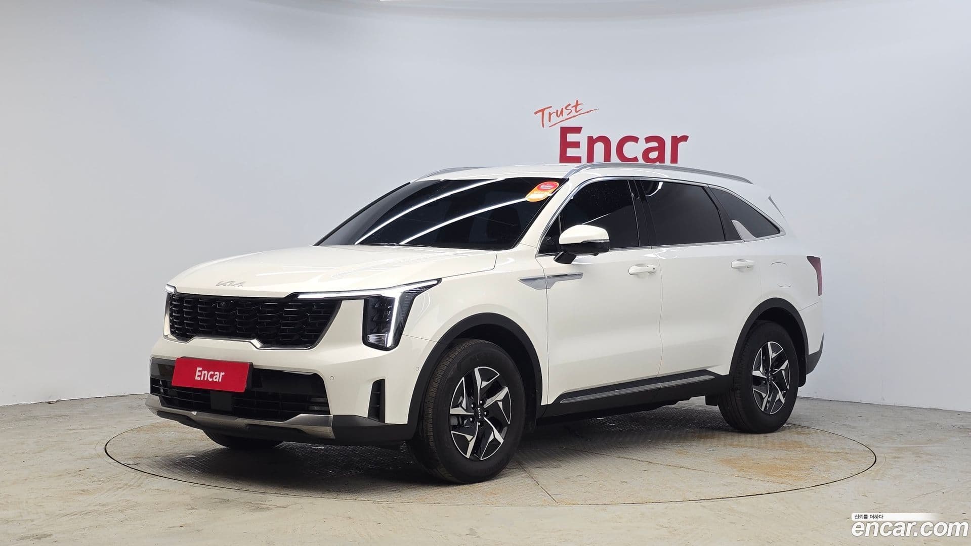 Main__Slider__Photo:Sorento Kia 2024.1-0