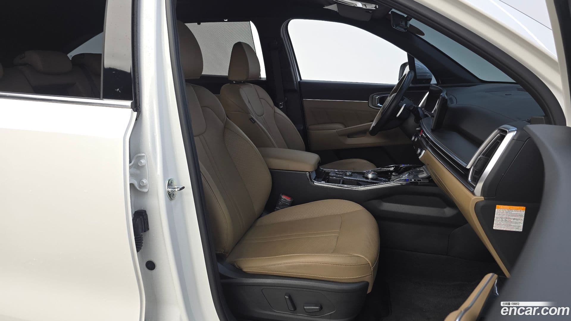 Main__Slider__Photo:Sorento Kia 2024.1-10