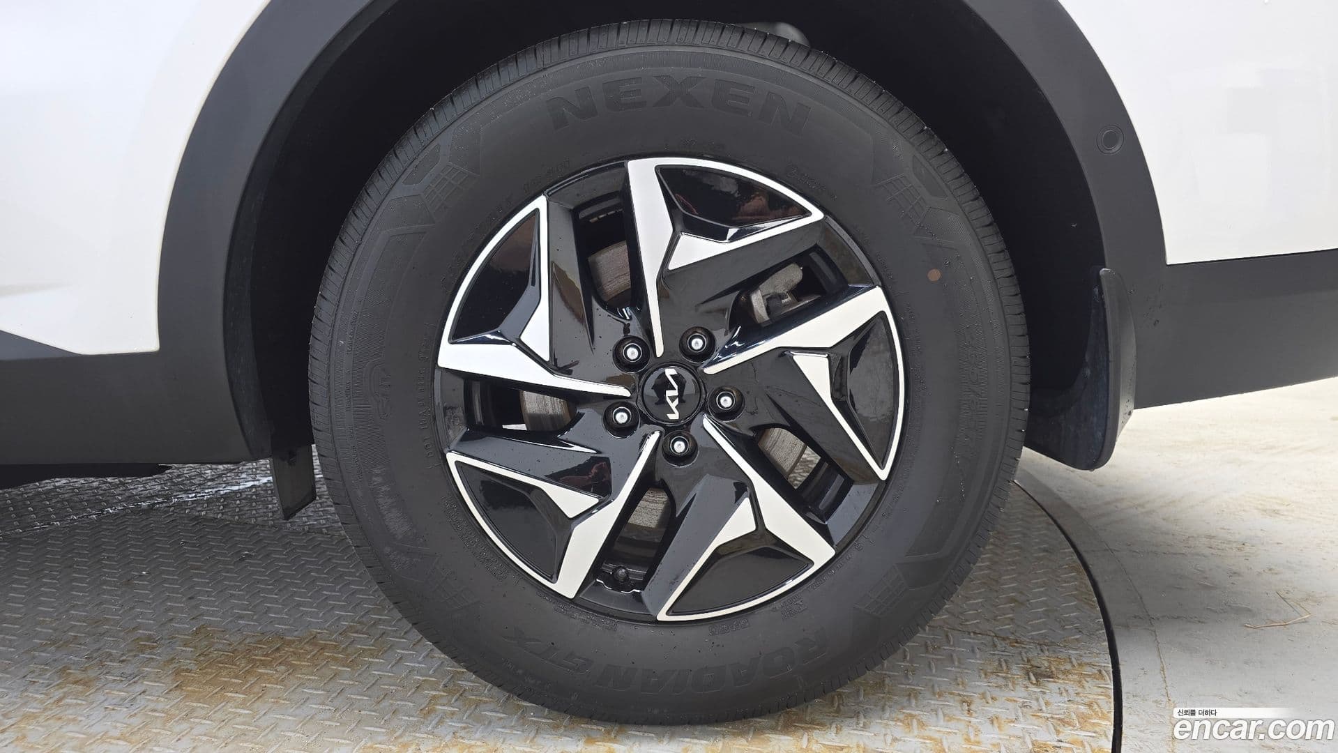 Main__Slider__Photo:Sorento Kia 2024.1-20