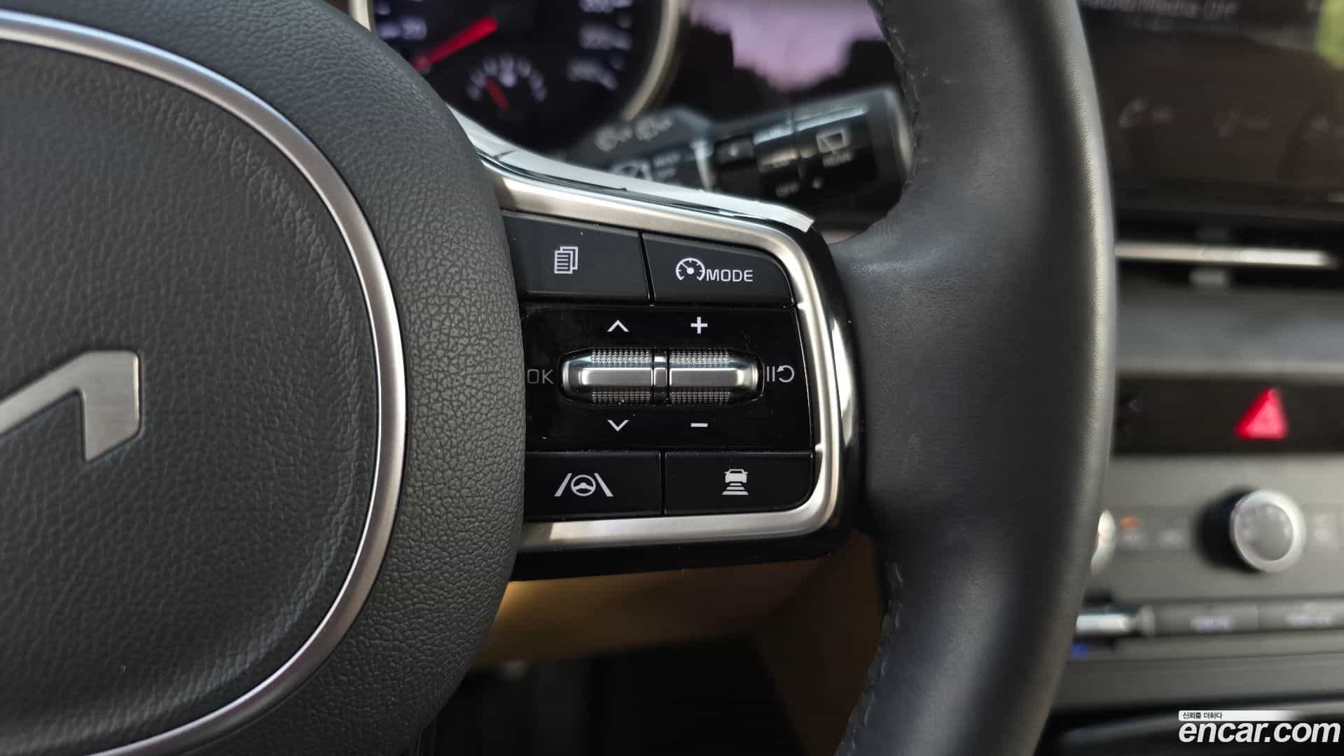 Canival Kia 2023.2-OPTION-021
