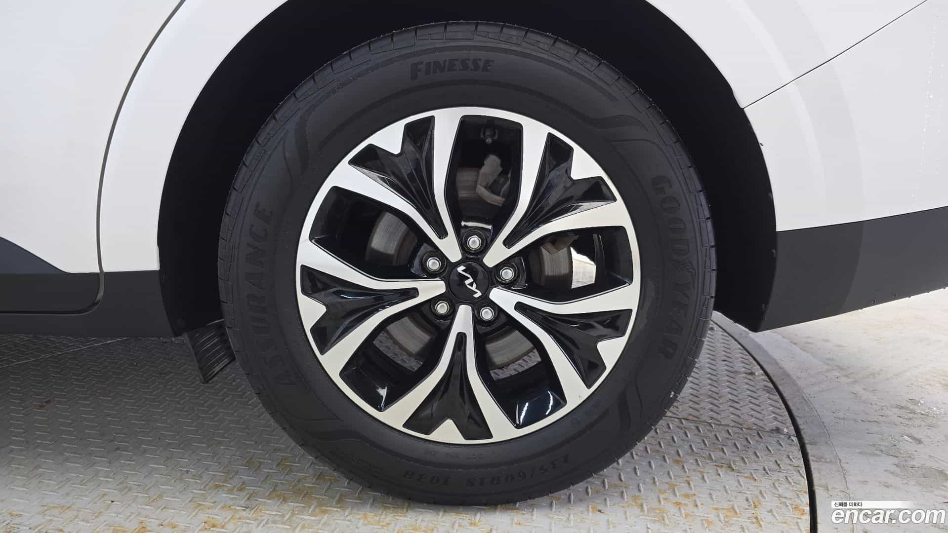 Canival Kia 2023.2-OUTER-031