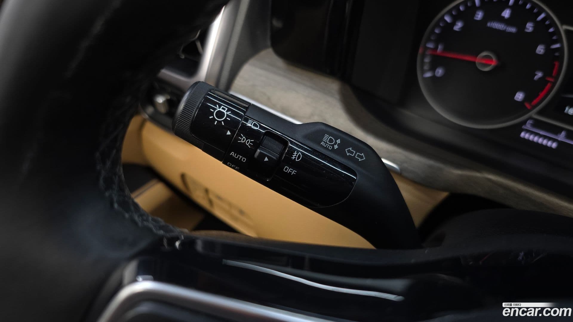 Main__Slider__Photo:Sorento Kia 2022.1-32
