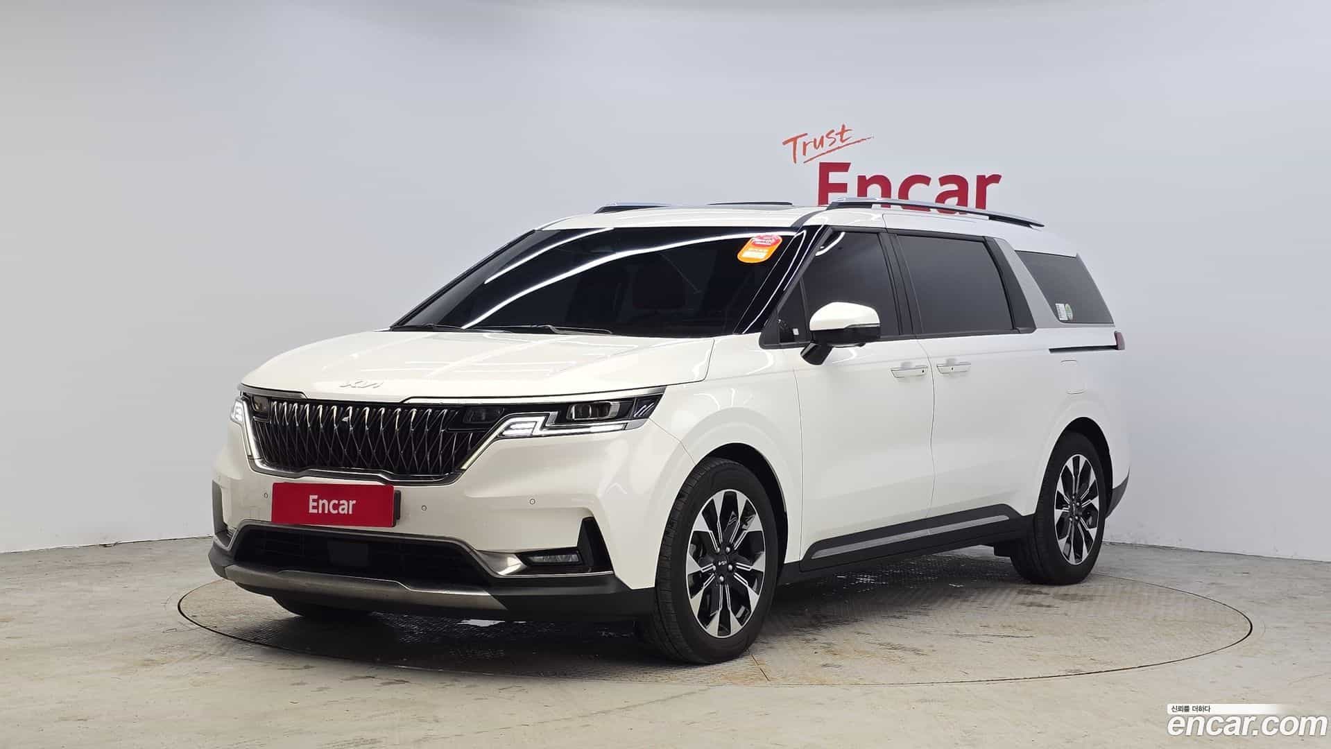 Canival Kia 2023.3-OUTER-001