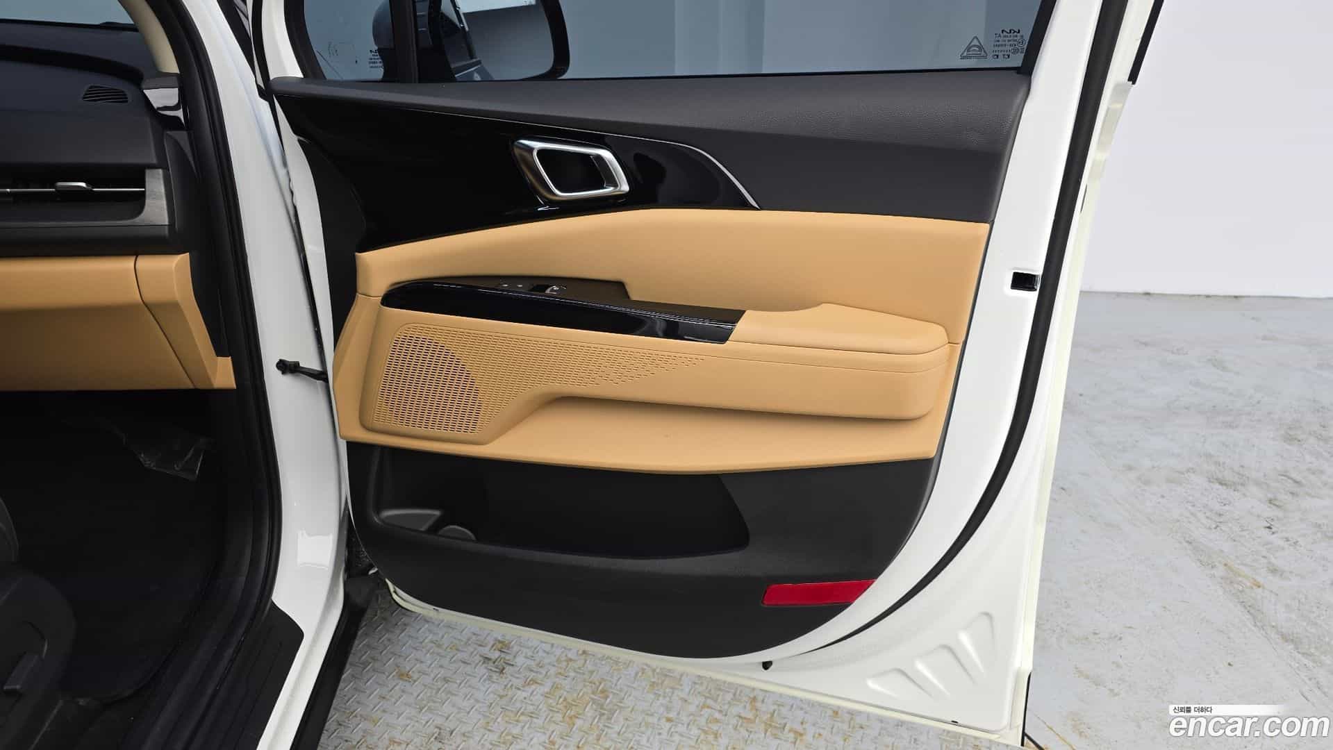 Canival Kia 2023.3-INNER-035
