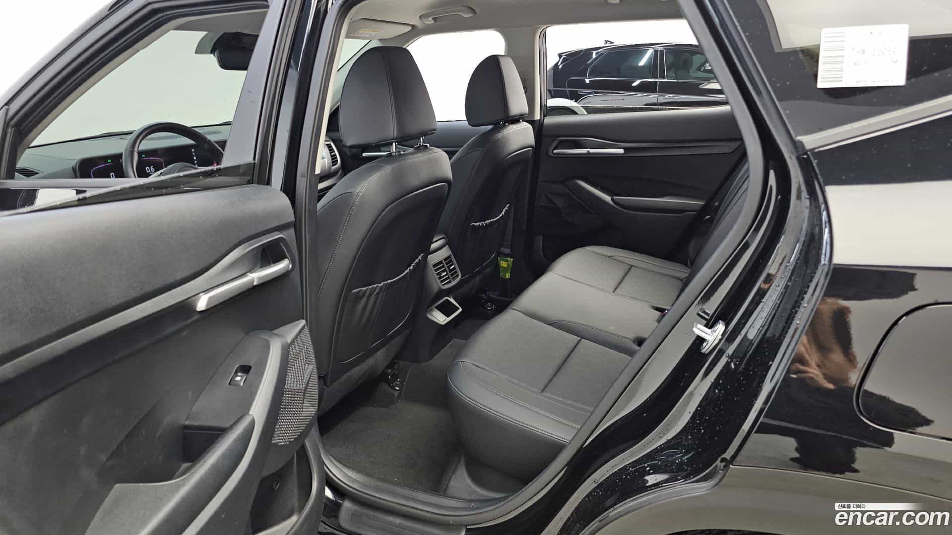 Seltos Kia 2023.6-INNER-036