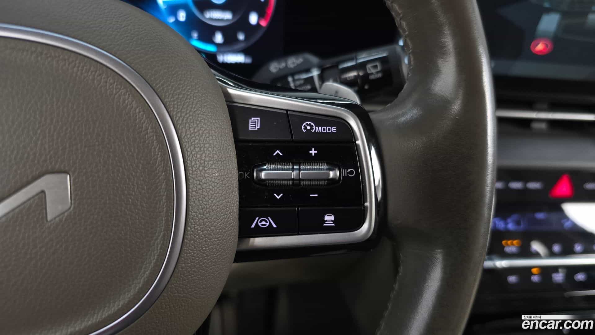 Canival Kia 2022.3-OPTION-020