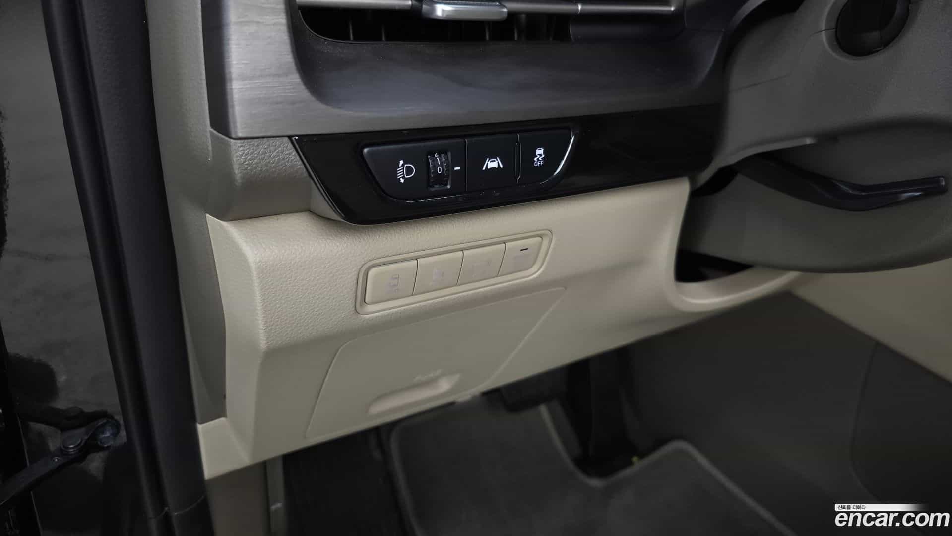 Canival Kia 2022.3-OPTION-045
