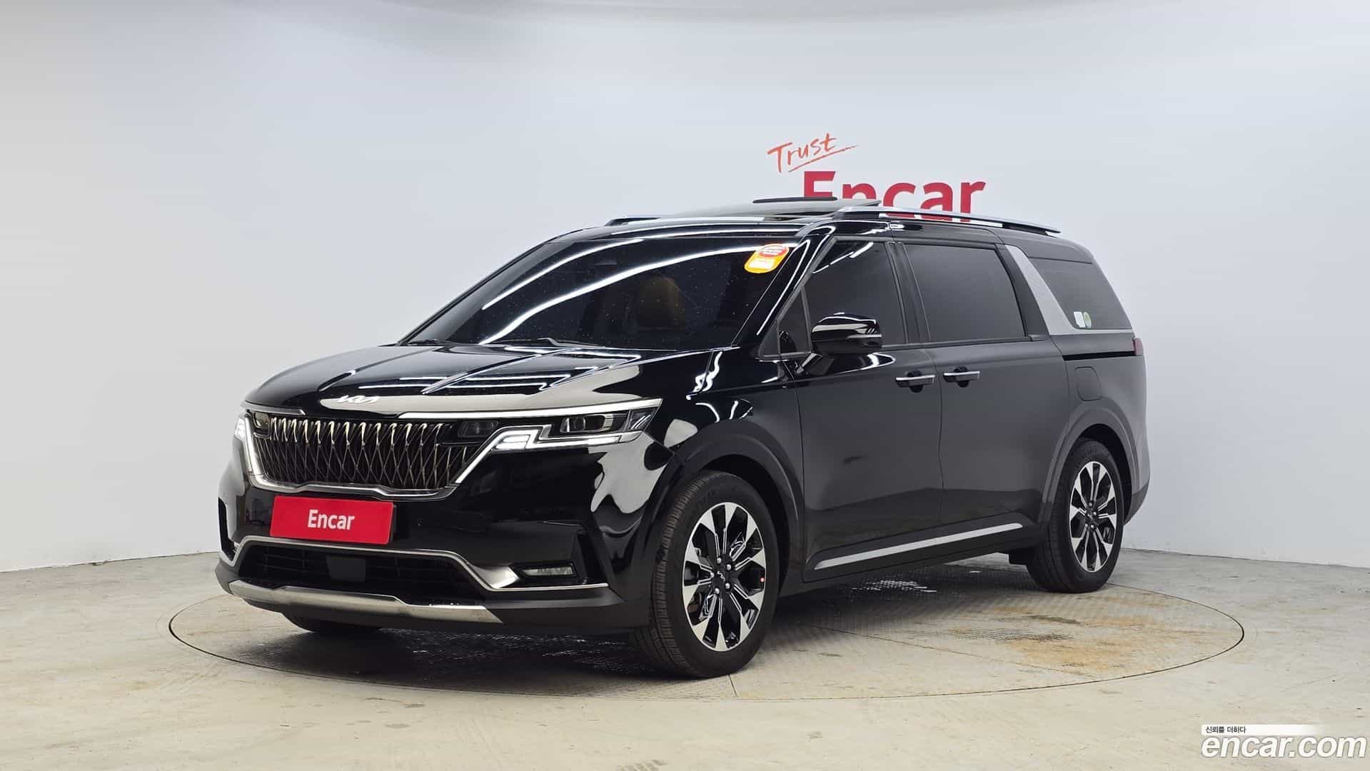 Canival Kia 2022.11-OUTER-001