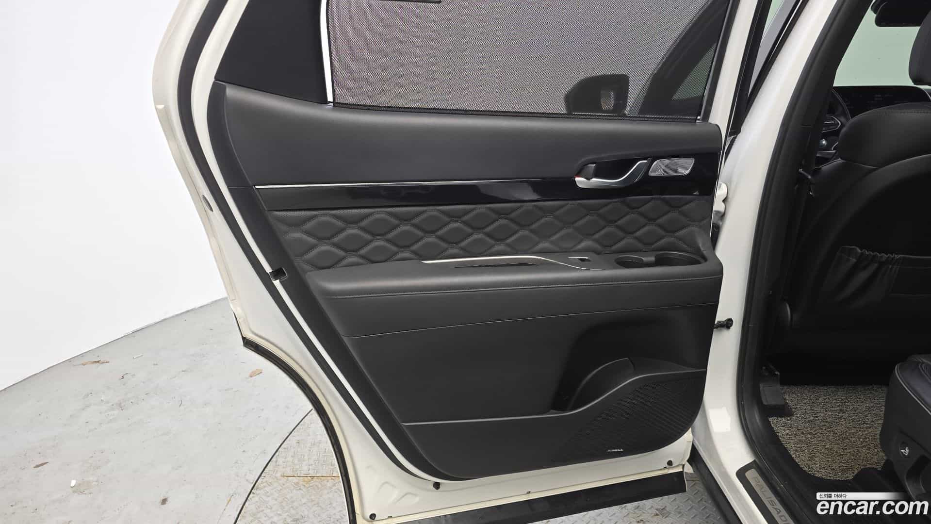 Palisade Hyundai 2022.1-INNER-035