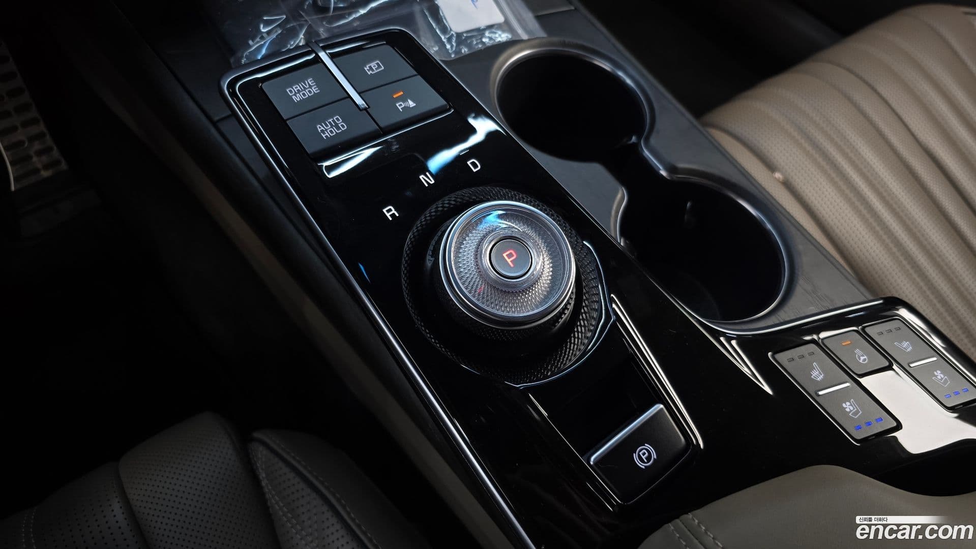 Main__Slider__Photo:K8 Kia 2022.4-8