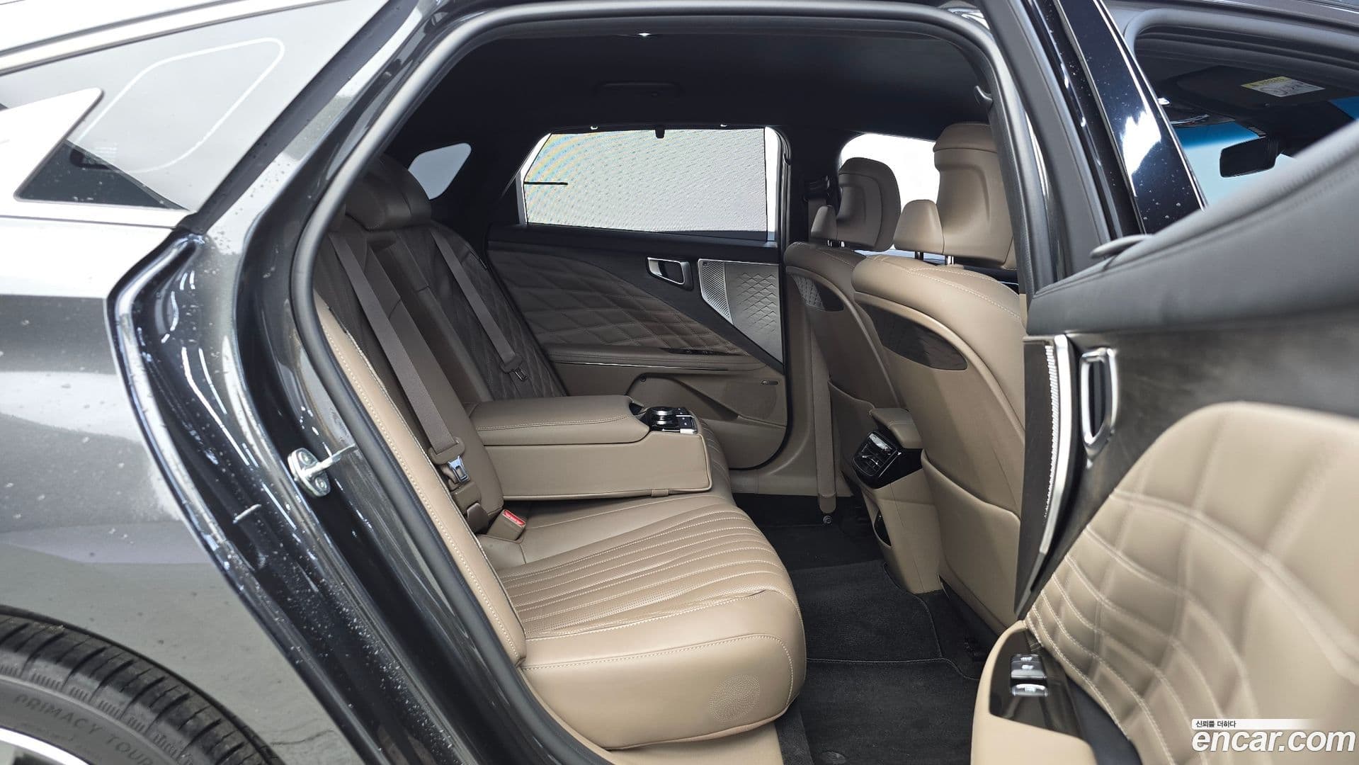 Main__Slider__Photo:K8 Kia 2022.4-11