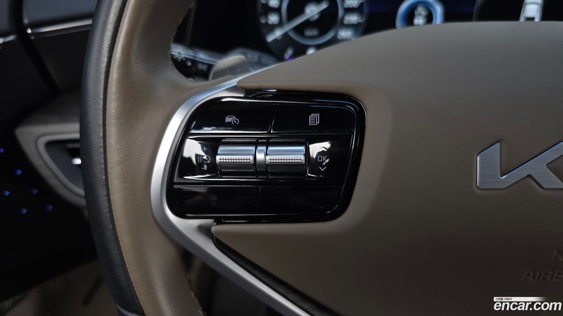 Main__Slider__Photo:K8 Kia 2022.4-15