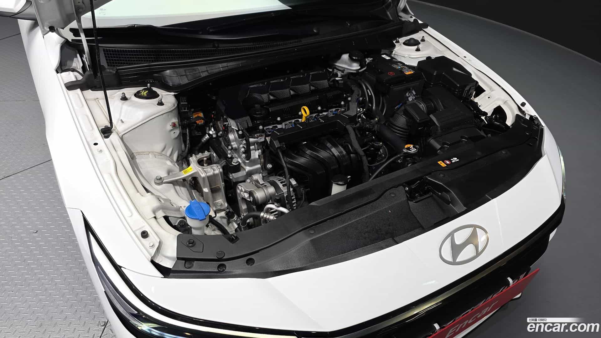 AVANTE Hyundai 2024.5-OUTER-006