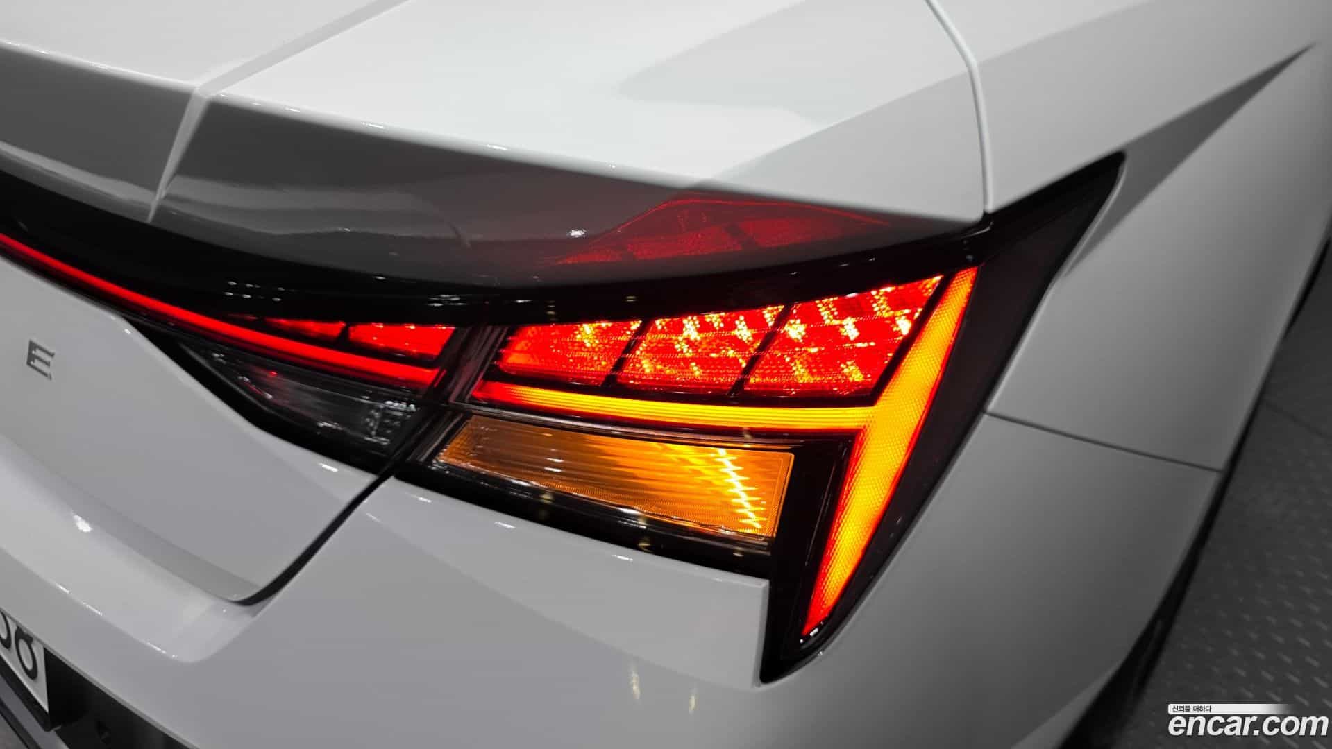 AVANTE Hyundai 2024.5-OUTER-033